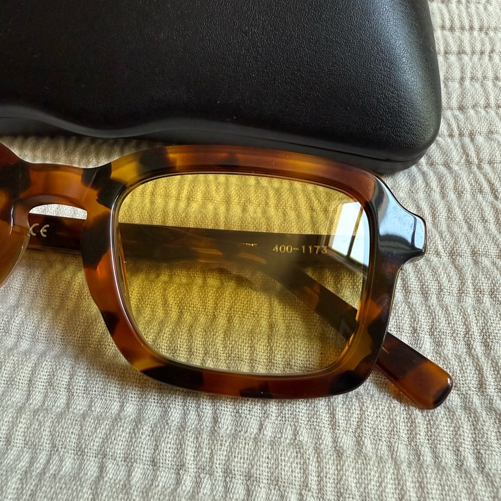Tortoise Shell Sunglasses - Picture 4 of 9